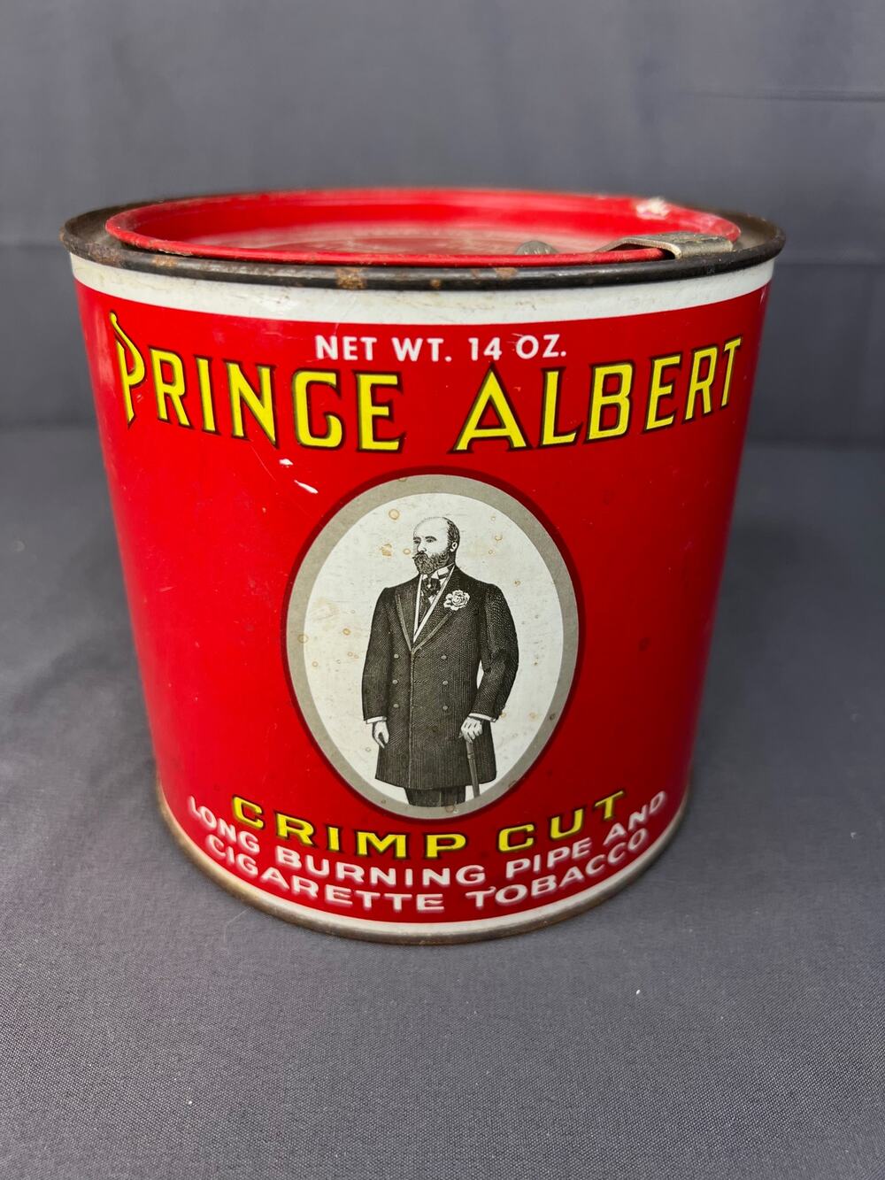 Vintage Prince Albert Crinkle Cut Tobacco Tin 14 oz (5 1/2")